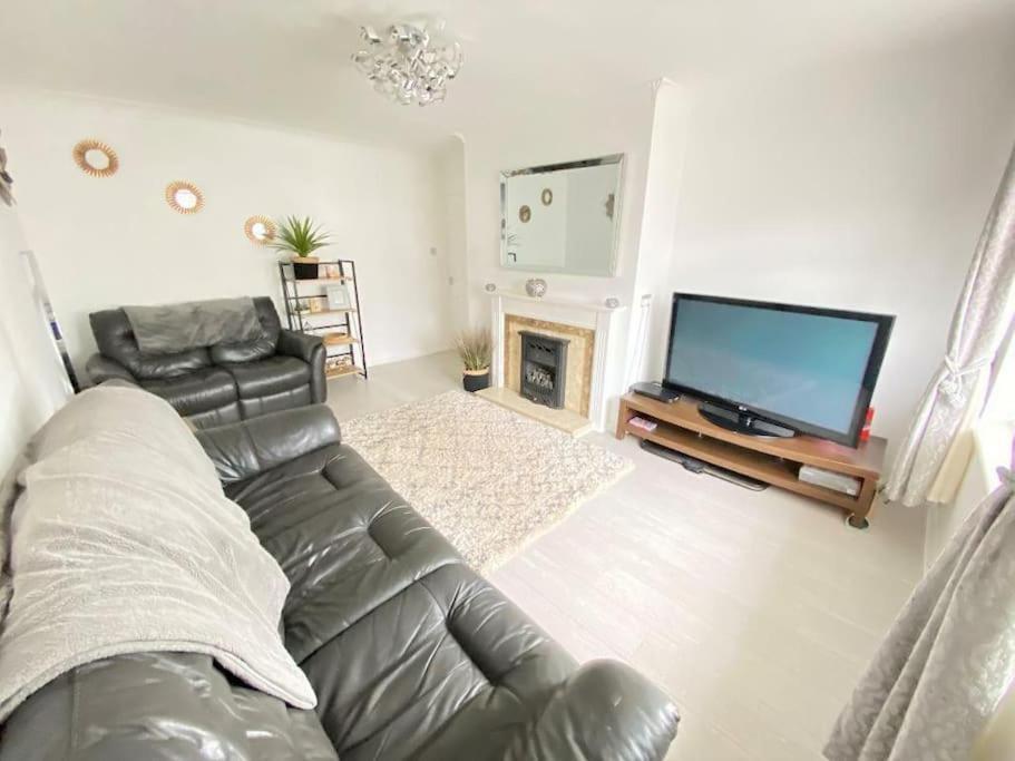 Вилла Alton Towers & Foxtail Barns & Oak Barns & Peak District Wetleyrocks Экстерьер фото
